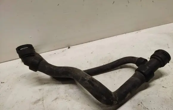 Audi A4 S4 B5 8D Engine coolant pipe/hose 8D0121055J
