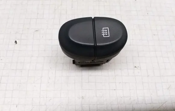 Renault Megane I Windscreen/window heater switch
