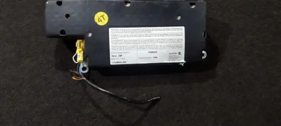 Volkswagen Golf IV Seat airbag 1J4880239