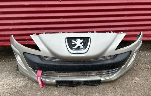 Peugeot 308 SW Front bumper