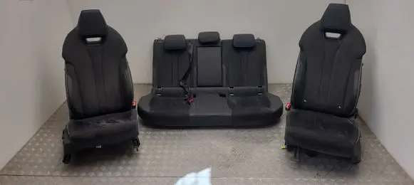 Skoda Enyaq iV Seat set