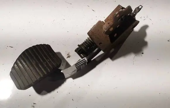 Citroen Berlingo Brake pedal 