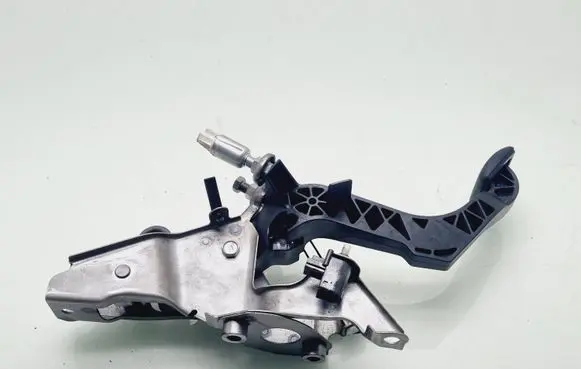 Clutch pedal