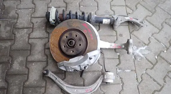 Audi Q5 SQ5 FY Front wheel hub