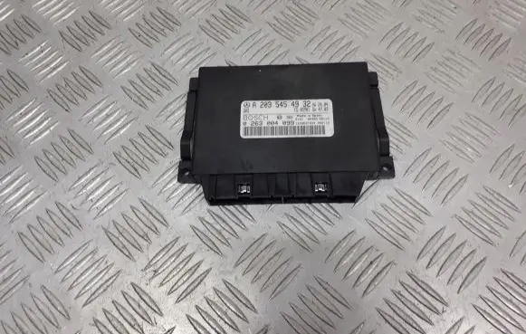 Mercedes-Benz C W203 Parking PDC control unit/module A2035454932