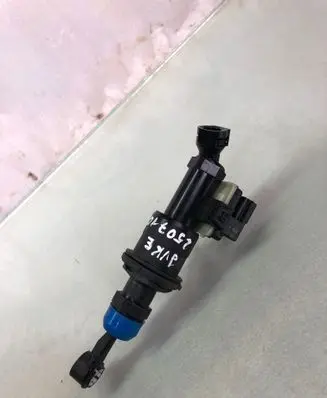Nissan Juke II F16 Clutch master cylinder 306100864r