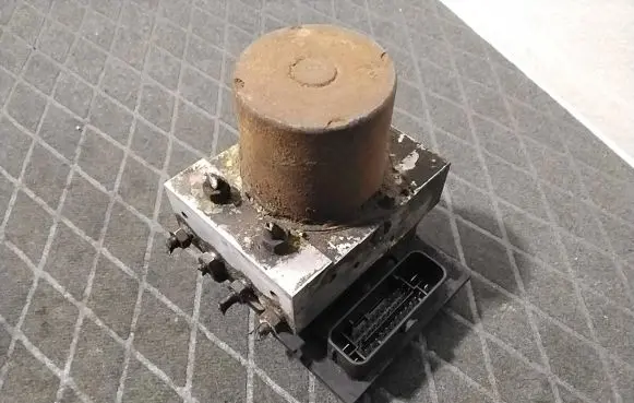 Mercedes-Benz Vito Viano W639 ABS Pump 0265951853 20816J0891