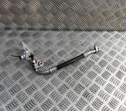 Nissan Leaf II (ZE1) Air conditioning (A/C) pipe/hose 924404NR0B