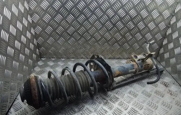 Front shock absorber with coil spring