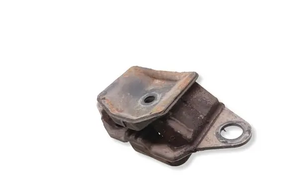 Nissan Note (E12) Engine mount bracket 1A0810
