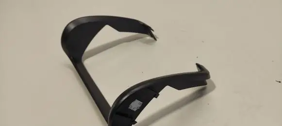 Steering wheel column trim