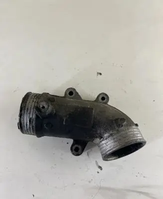 Volvo XC90 Intercooler hose/pipe 08631538