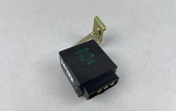 Subaru Forester SG Window wiper relay RK-0098 RK0098
