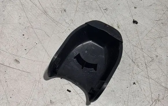 Toyota C-HR I Seat belt trim 7323302060