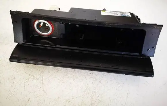 Volkswagen PASSAT B6 Car ashtray 3C0863284A