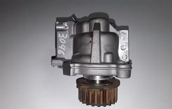 Ford Kuga II Fuel injection high pressure pump 0445010592