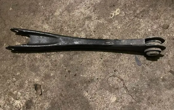 BMW 1 F20 F21 Rear upper control arm/wishbone 6792527