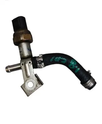 Mercedes-Benz B W246 W242 Fuel pressure sensor A6450700081