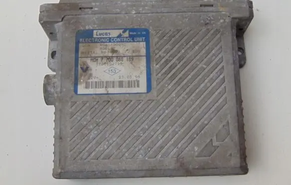 Renault Scenic III - Grand scenic III Engine control unit/module 7700868189
