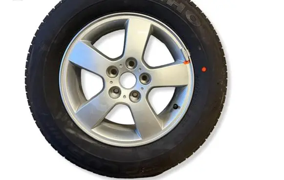 Hyundai Tucson JM R16 alloy rim 529102E370