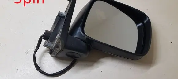 Nissan Terrano Front door electric wing mirror E9020066