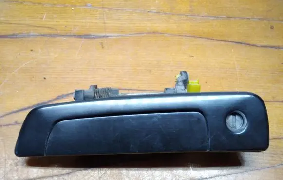 Mitsubishi Space Wagon Front door exterior handle MR271867