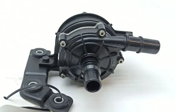 Hyundai Ioniq 5 Electric auxiliary coolant/water pump 369000EKMO 202209270549