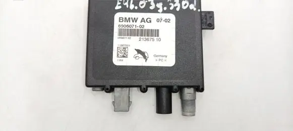 BMW 3 E46 Aerial antenna amplifier 65256906071 6906071