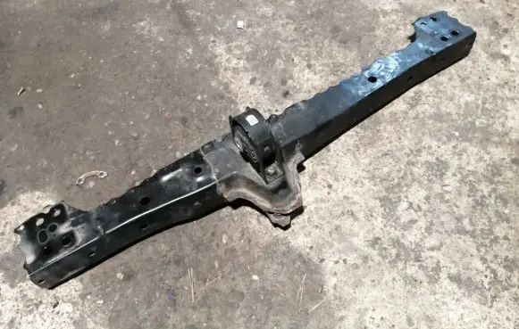 Toyota Verso Front subframe