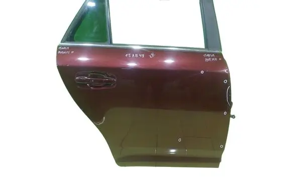 Toyota Avensis T270 Rear door PRAWE