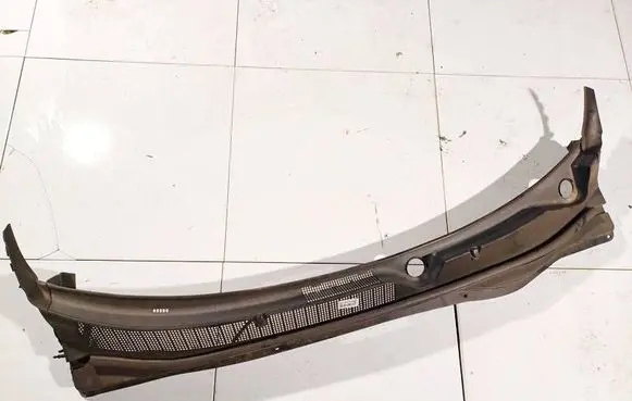 Wiper trim