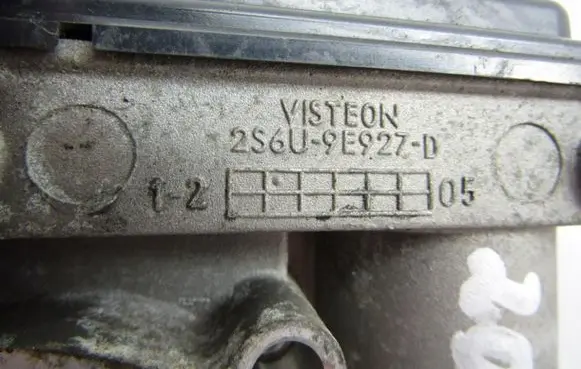 Ford Fiesta Electric throttle body valve 2s6u9e927d
