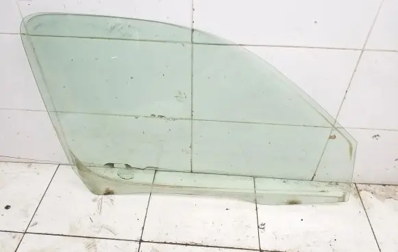 Peugeot Partner Front door window glass four-door 43R000090 AS2