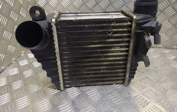 Seat Toledo II (1M) Intercooler radiator 862328X 1J0145803