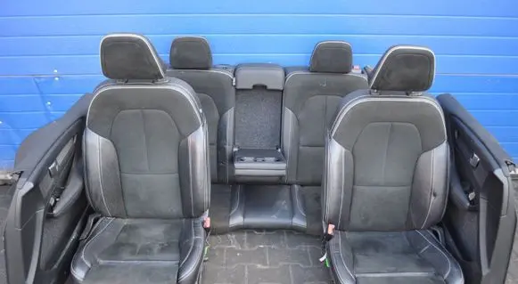 Volvo XC40 Seat and door cards trim set 