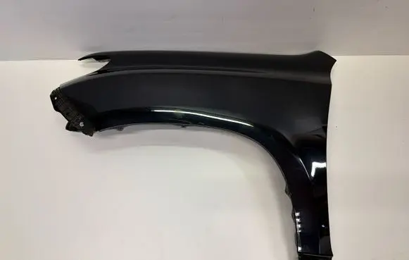 Toyota Land Cruiser (J150) Fender LANDCRUISER150
