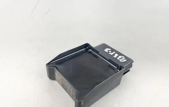 Audi A3 8Y Fuel injection pump control unit/module 5Q0906093A