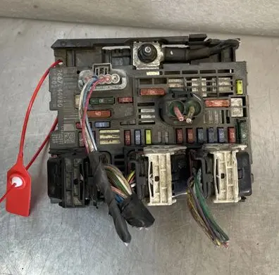 Citroen C5 Fuse box set DOCITROENPEUGEOT