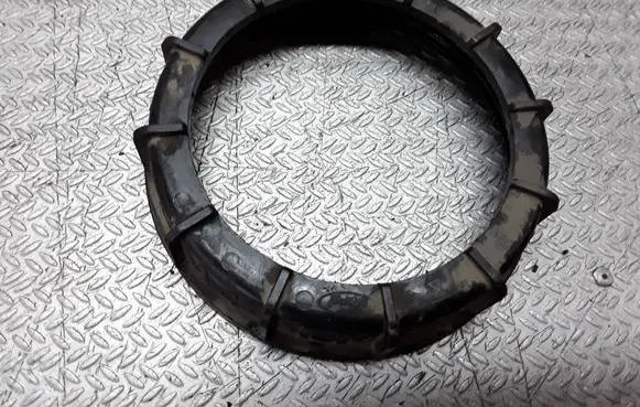 Ford Mondeo MK IV In tank fuel pump screw locking ring/nut 6G919C385AC