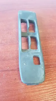 Mitsubishi Galant Front door window switch trim mr320187