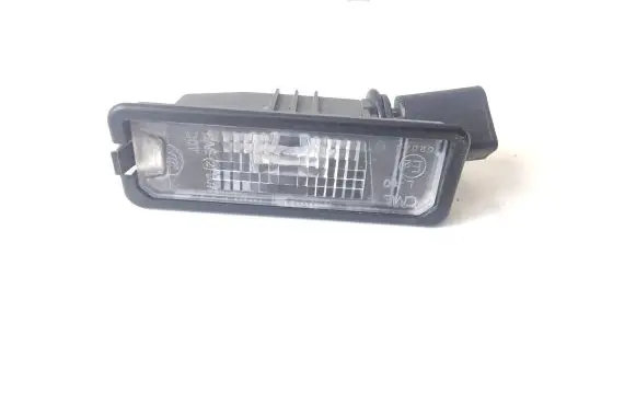 Volkswagen Golf VII Number plate light 1K8943021