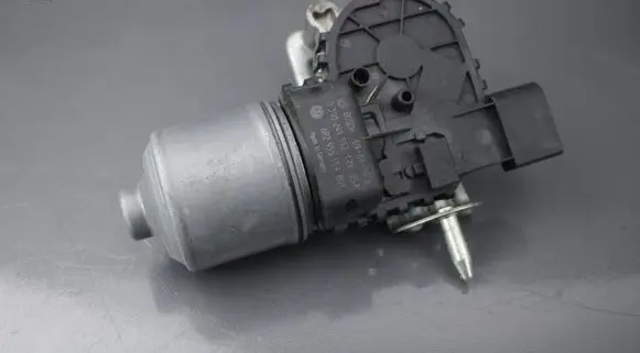 Seat Ibiza IV (6J,6P) Wiper motor 6R2955119 0390241552