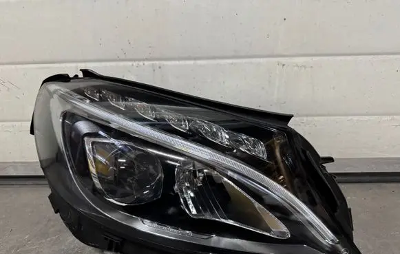Mercedes-Benz C W205 Headlight/headlamp A2058200661