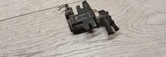 Audi A3 S3 8L Turbo solenoid valve 1h0906627