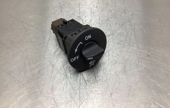 Renault Laguna III Passenger airbag on/off switch 23170110 8200169589