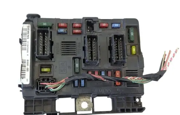 Citroen Berlingo BSM Control unit 965061828000 U118470005K 567318649
