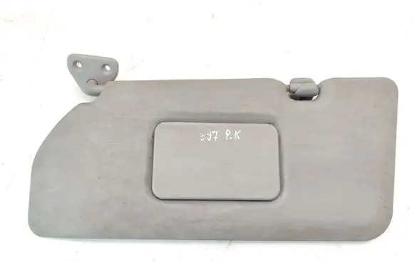Nissan Almera Tino Sun visor