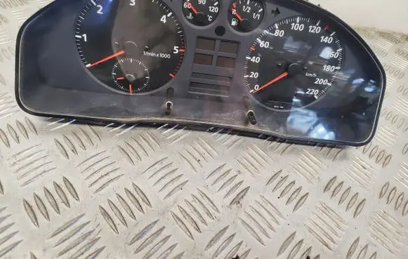 Audi A4 S4 B5 8D Speedometer (instrument cluster) 8D0919034