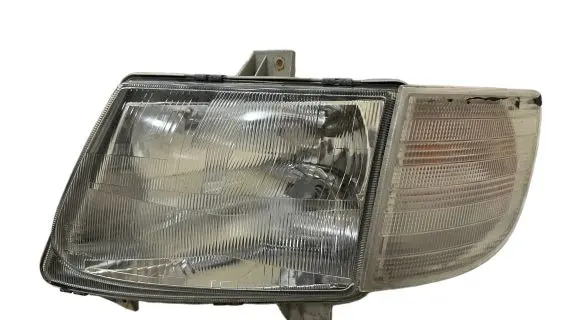 Mercedes-Benz Vito Viano W638 Headlight/headlamp