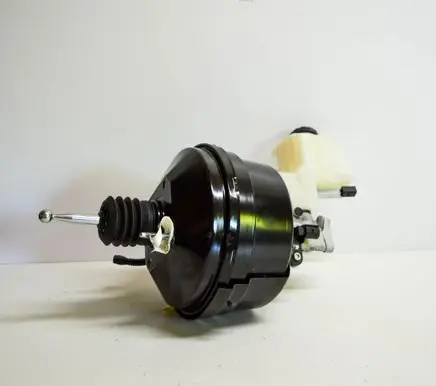 Volkswagen Golf VII Brake booster 5Q2614105CE 5Q2611301G